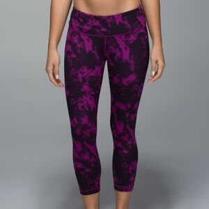 Lululemon Wunder Under Crop II *Full-On Luon
Breezie Regal Plum Black